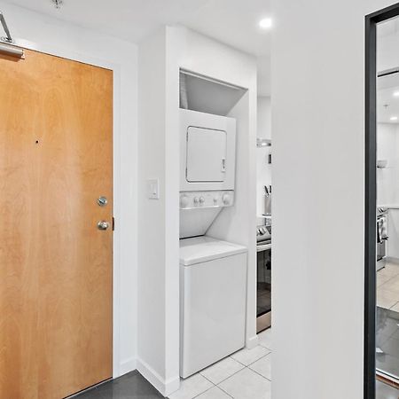 Downtown Luxury 1Br Coal Harbour Daire Vancouver Dış mekan fotoğraf